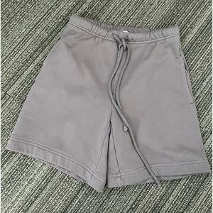 Aritzia Wilfred Free Boyfriend Sweat Shorts